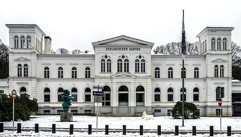 Historisches Hauptgebäude Zoologischer Garten der Stadt Wuppertal am 27. Januar 2021