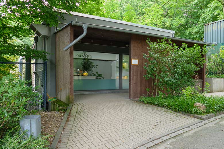 Gebäude für das Aufzucht-Terrarium am 12. Juli 2021 gegenüber dem Eingang zum JuniorZoo im Grünen Zoo Wuppertal