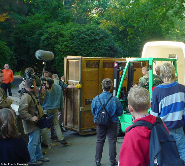 Okapi-Transport vom Zoo Wuppertal zum Zoo Leipzig am 13. Oktober 2005 (Foto Frank Gennes)