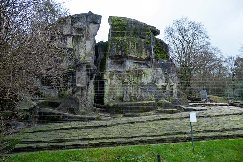 Die aktuell nicht mit Zootieren besetzte Steinbock-Anlage am 17. Dezember 2024 im Grünen Zoo Wuppertal