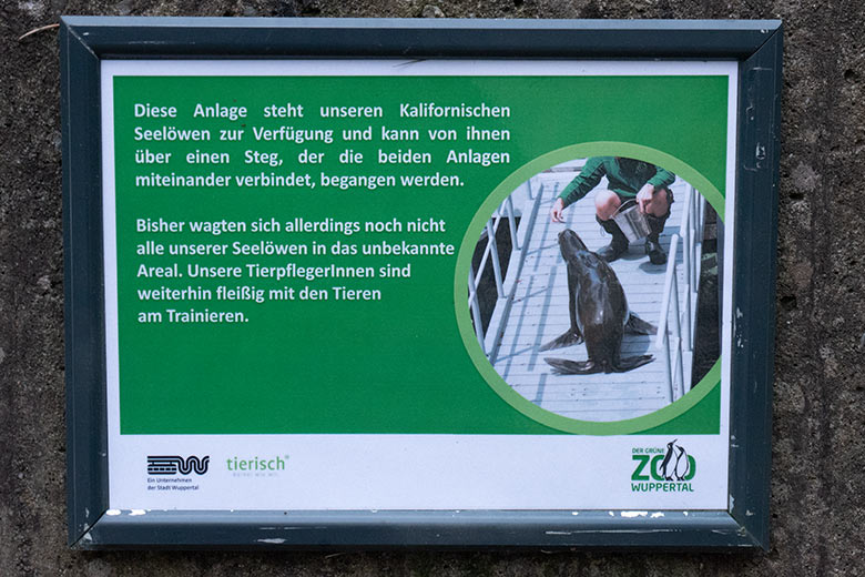 Aushang zu den Kalifornischen Seelöwen am 31. Januar 2024 an der Erweiterungsanlage im Wuppertaler Zoo