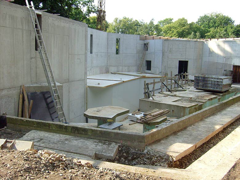 Baustelle des Neubaus des Pinguin-Hauses am 15. August 2008 im Zoologischen Garten Wuppertal